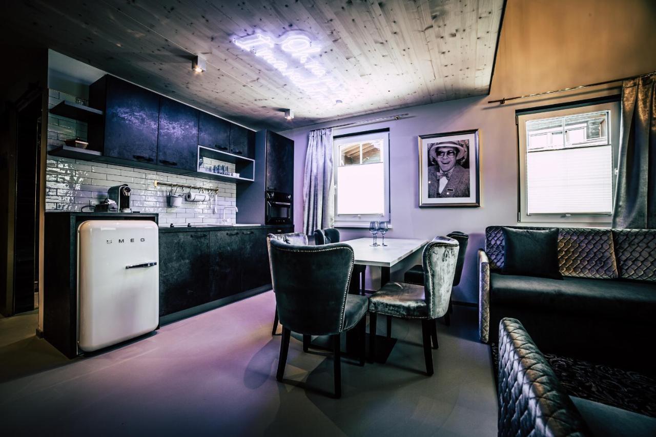 Boutique Apartments Old School Söll Eksteriør bilde